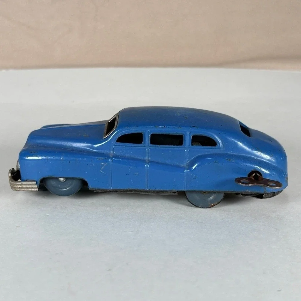 Occupied Japan 1940s Blue Wind Up Toy Car‎ Sedan 5.5 Inch Vintage MCM Toy